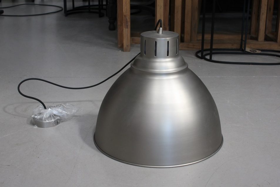 1 hanglampen metaal industrieel staal fabriekslamp partij sale hal54