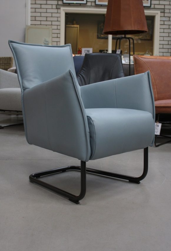 64 fauteuil Aron Jess design metaal rvs leer handgemaakt Royal Light Blue hal54 outlet sale