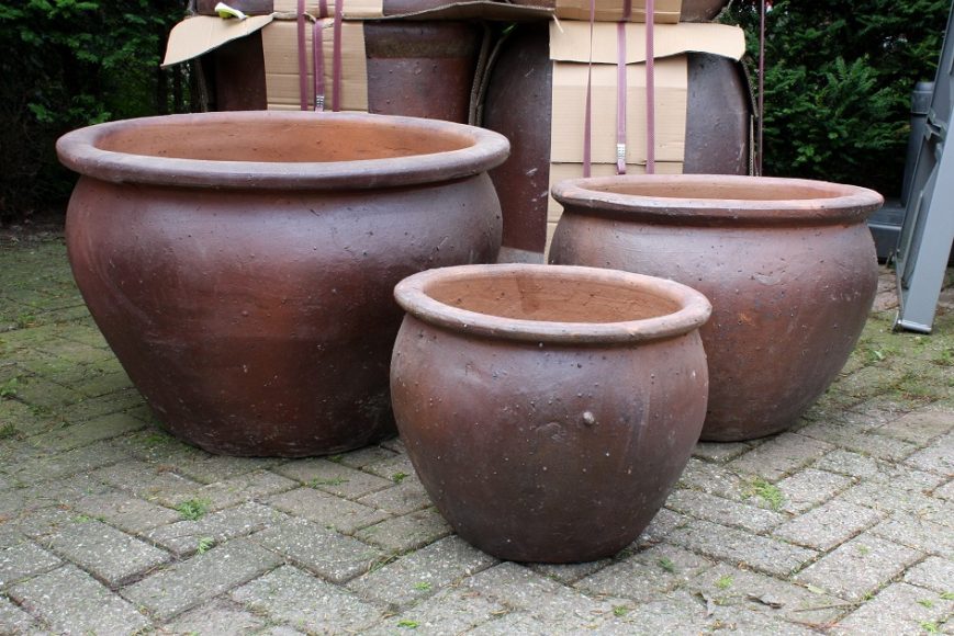 41 set van 3 grote ronde bloempotten bloembakken cement hal54