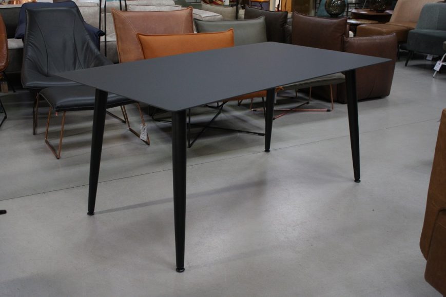 13a eettafel tafel Babila design zwart Pedrali 160 x 90 modern metaal hout hal54