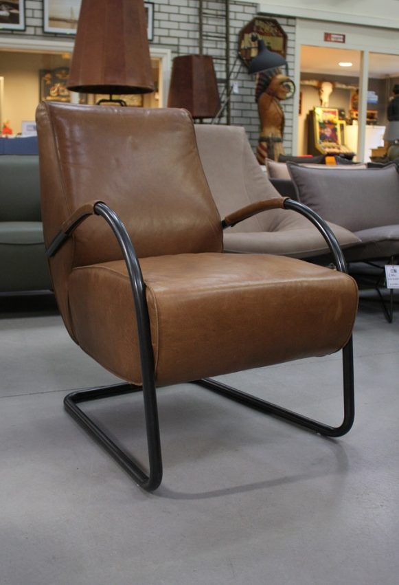 1 fauteuil Howard Jess design metaal leer Luxor Fango modern industrieel hal54