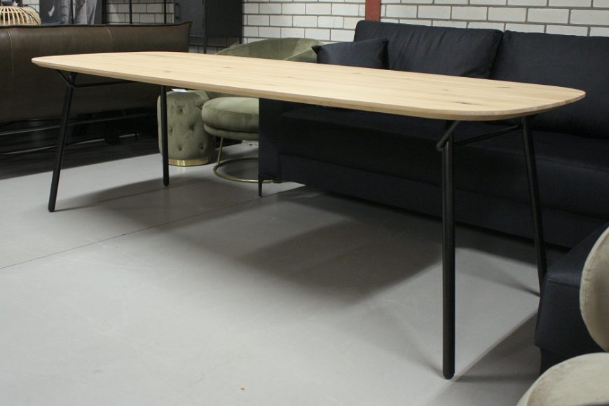 5 eettafel VAIN Jess design metaal eikenhout ovaal 260 x 90 cm hal54