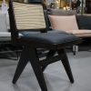 99 eetkamerstoel hout leer webbing design armleuning Pierre jeanneret zwart Cassina hal54