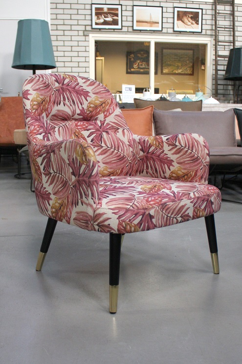 41 luxe fauteuil stof roze blad dessin gouden pootjes hal54