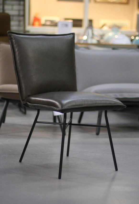 7 eetkamerstoelen Sanne Jess design metaal leer Luxor Grey hal54