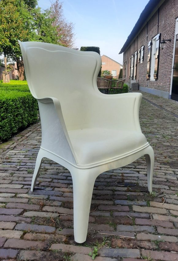 46 fauteuil pasha pedrali design wit kunststof hal54