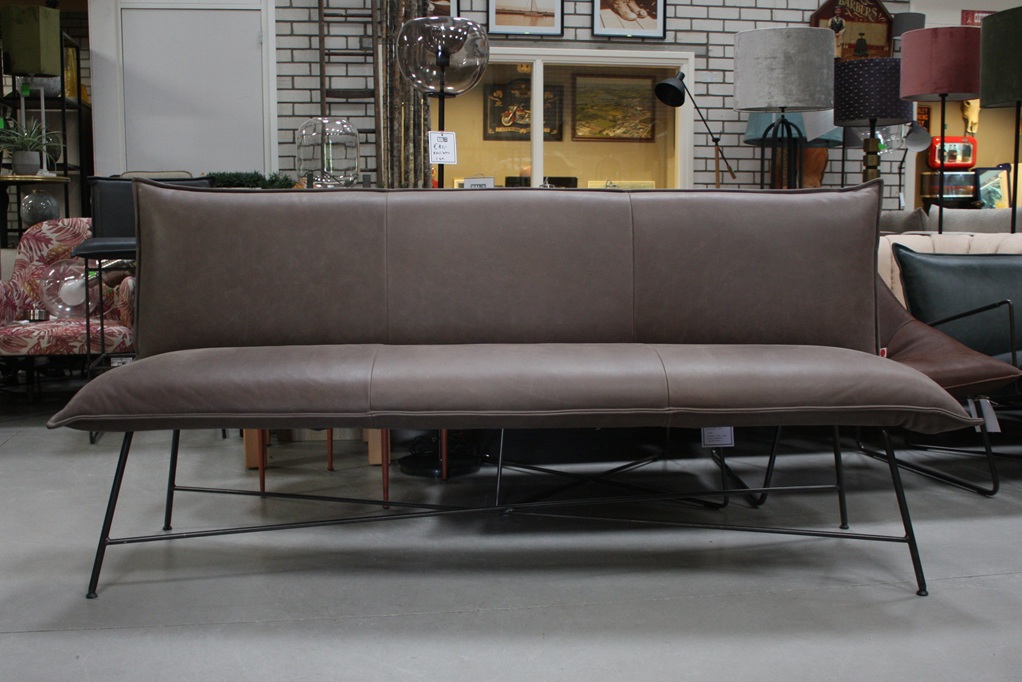 Eetkamerbank Vidar Jess design (Sadie Mouse) 195 cm.