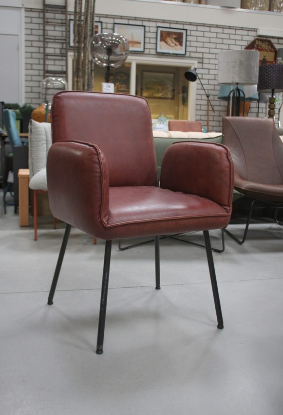 2b eetkamerstoelen Shuffle Jess design met armleuingen leer bruin cognac hal54